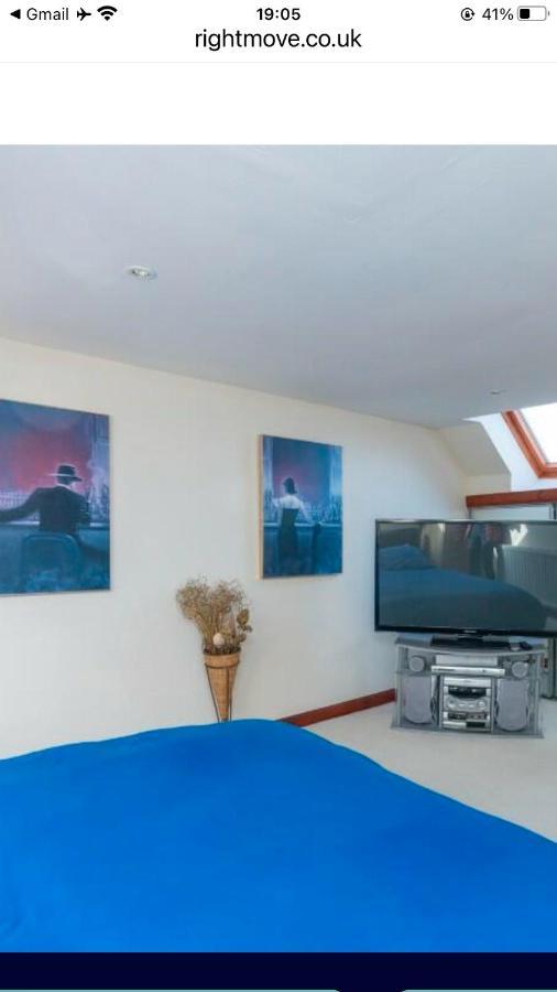 Executive Serviced Apartments 2 Forfar Ngoại thất bức ảnh