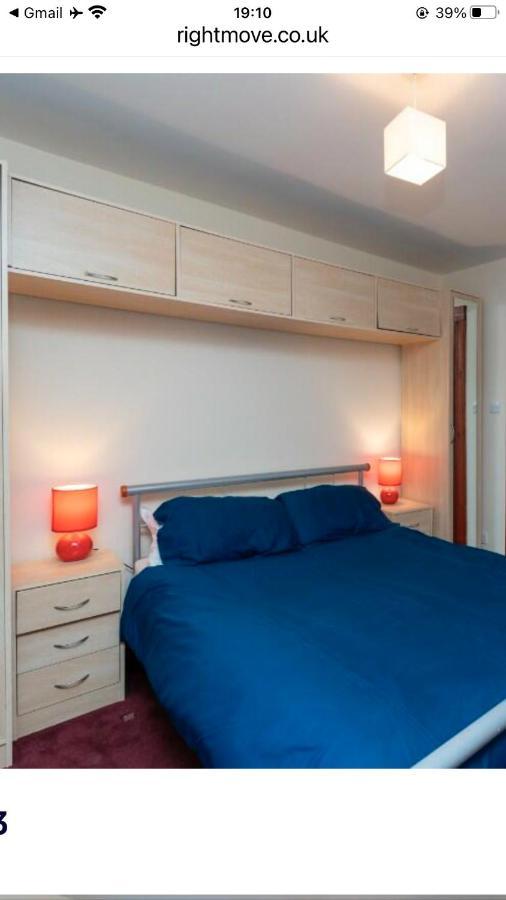 Executive Serviced Apartments 2 Forfar Ngoại thất bức ảnh